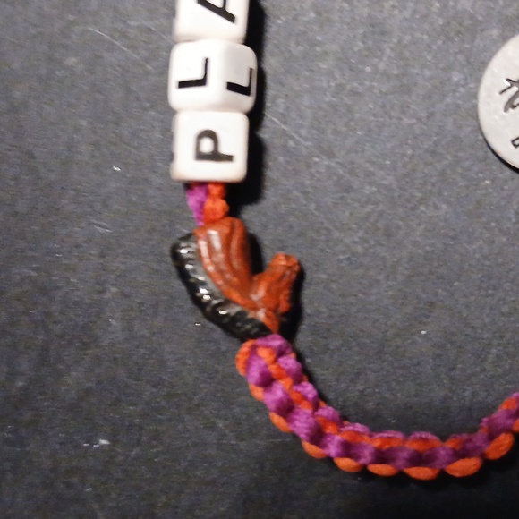 Vanessa Arizaga pull bracelet - Picture 3 of 8